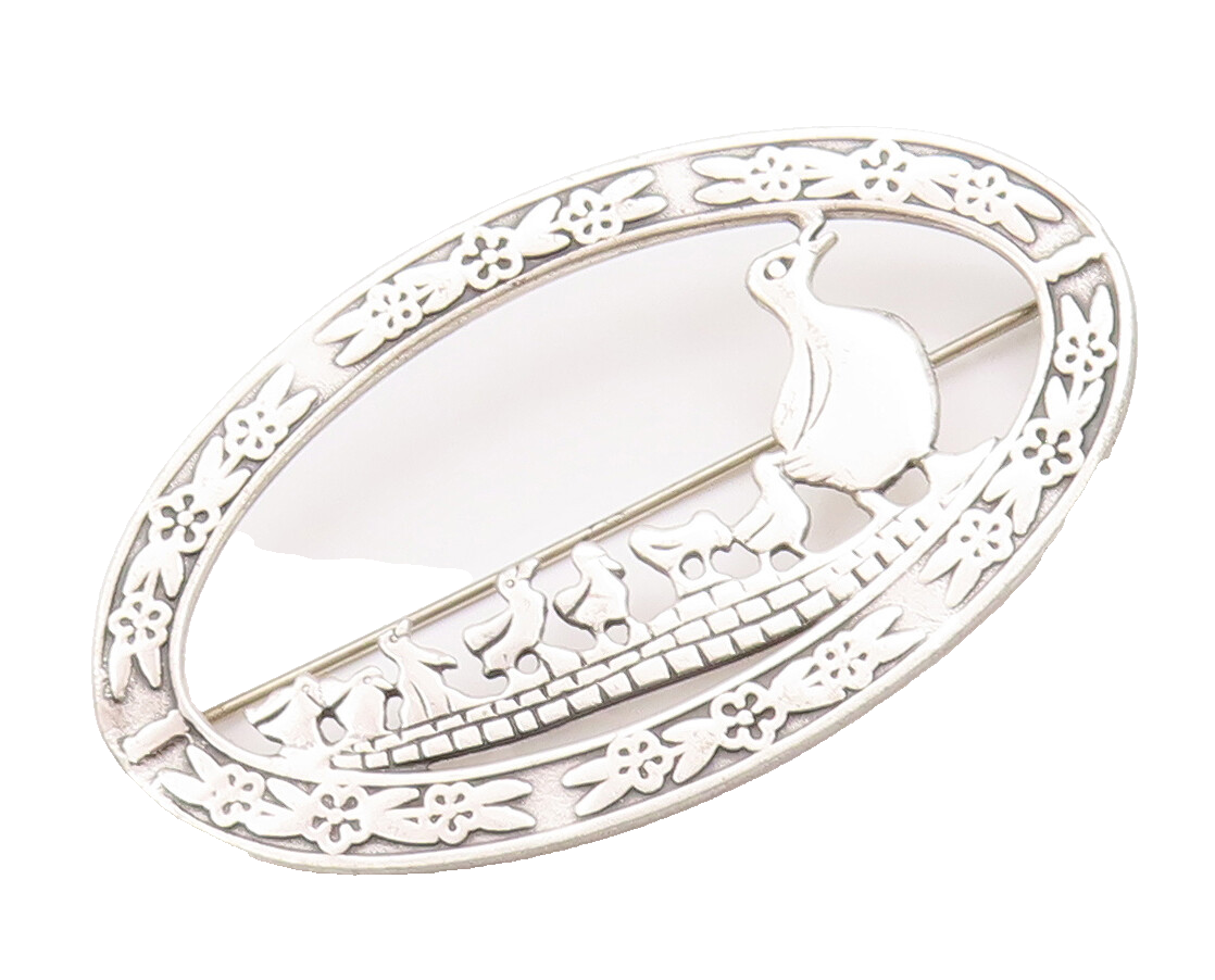 925 Sterling Silver Vintage Brooch Pin Floral Carved Frame Duck Family  BP10359