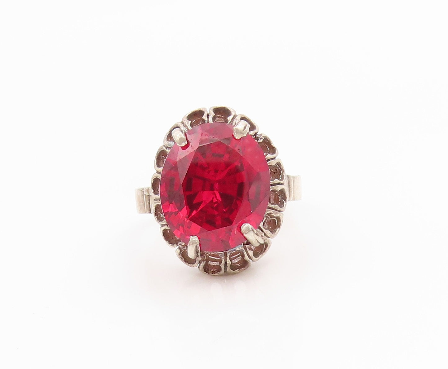 925 Sterling Silver Vintage Ring Oval Cut Ruby Floral Cutout Band  Sz 8  RG35677