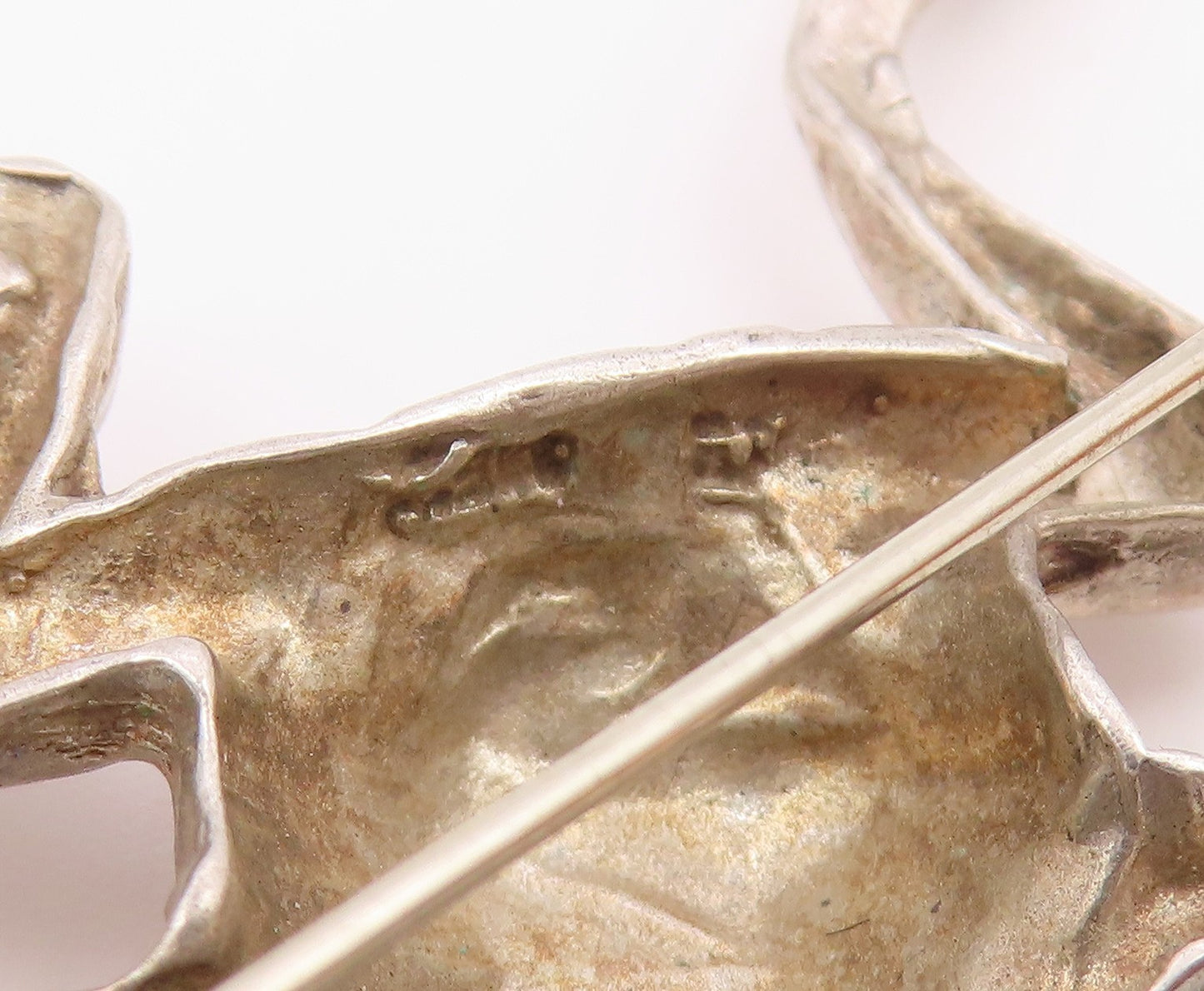 925 Sterling Silver  Vintage Carved Open Mouth Frog Brooch Pin  BP9632