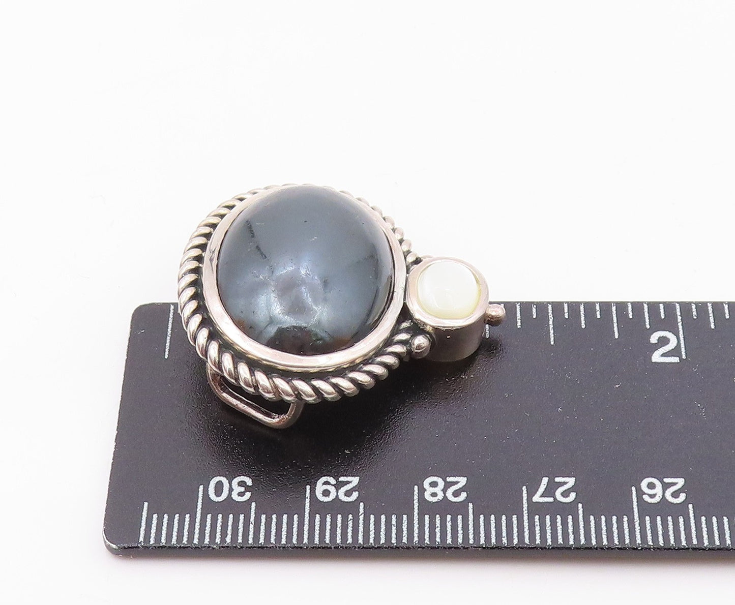 925 Sterling Silver  Vintage Hematite & Mother Of Pearl Twist Pendant PT7594