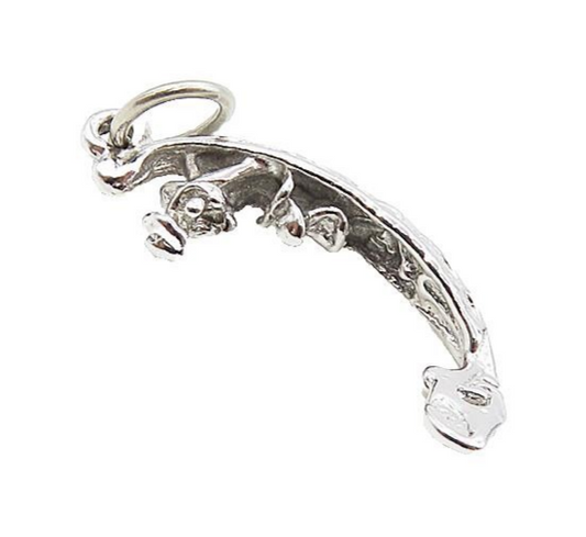 925 Sterling Silver  Vintage Petite Shiny Gondola Boat Motif Pendant  PT6840