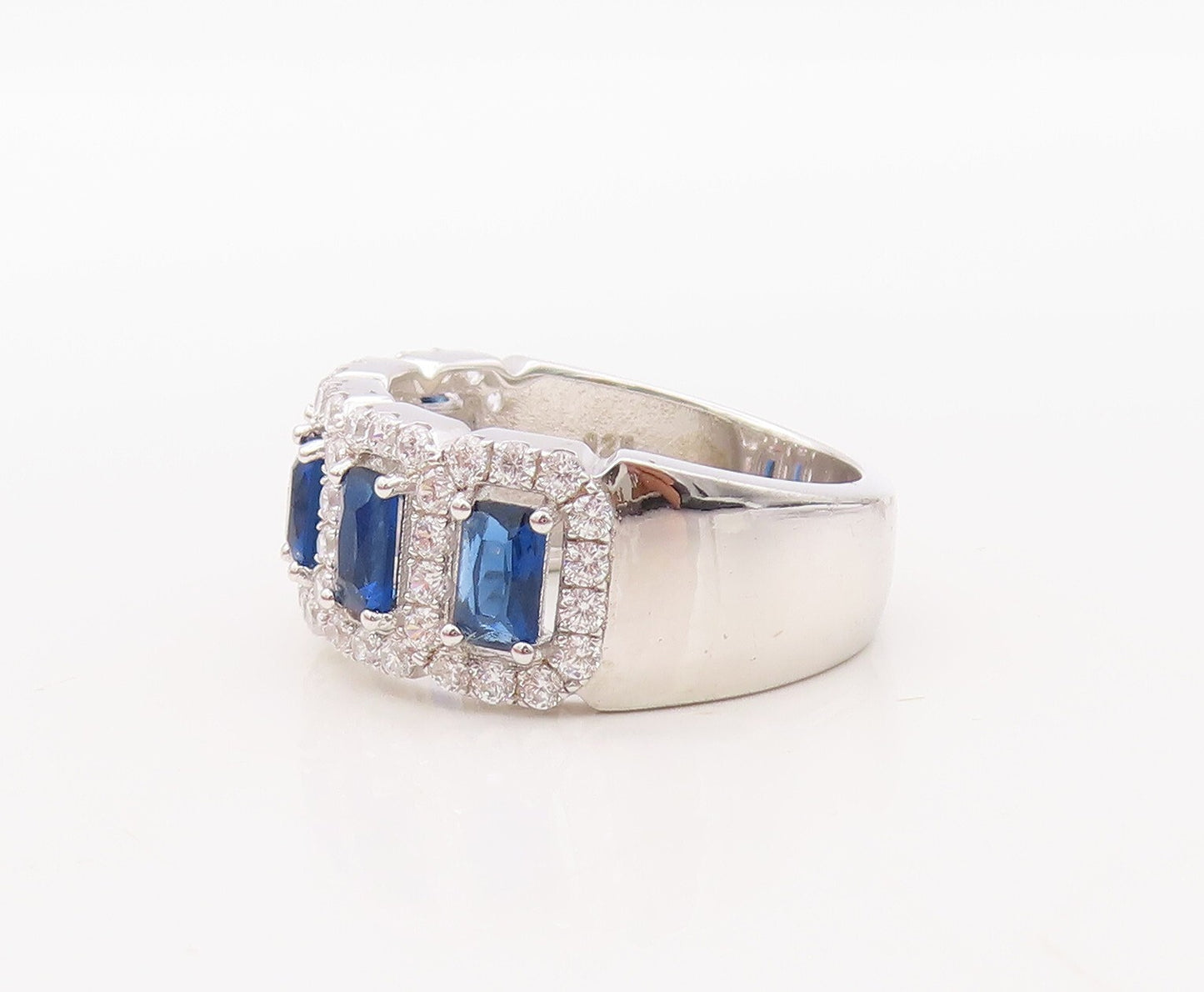 925 Sterling Silver Vintage Ring Rectangle Sapphire Halo CZ Inlay Sz 7.5 RG30817