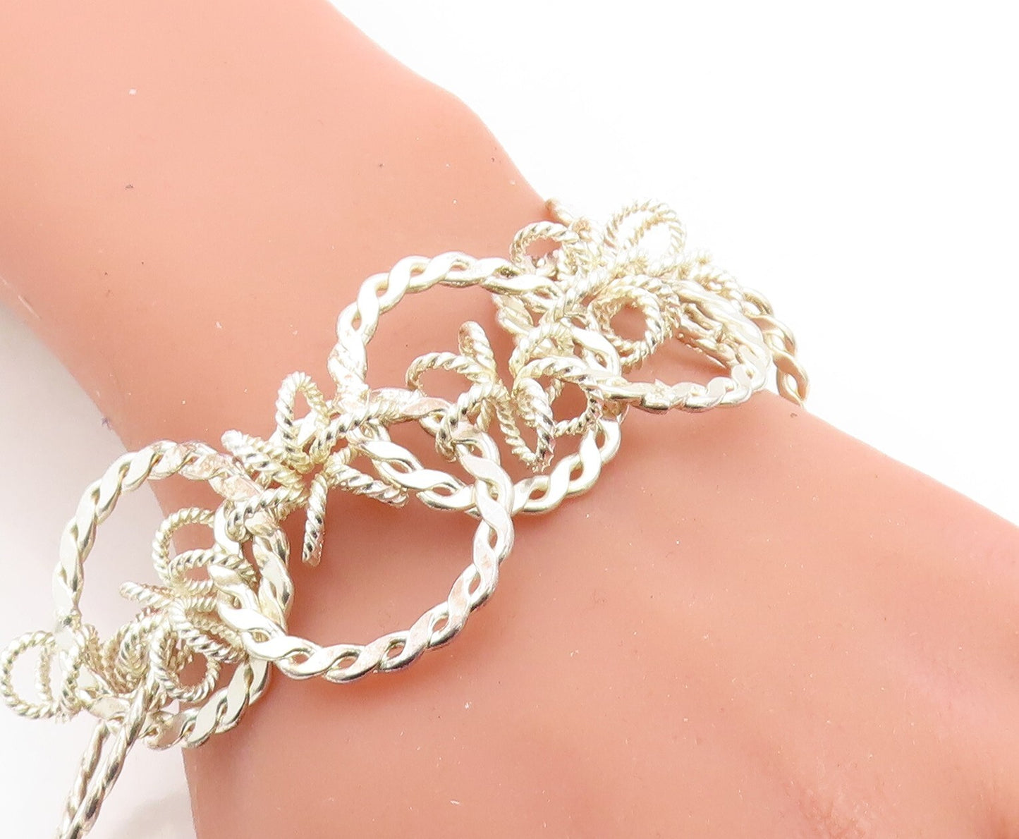 925 Sterling Silver  Polished Open Circle Floral Twist Chain Bracelet  BT1619