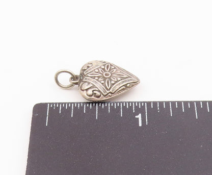 925 Sterling Silver  Vintage Floral Detailed Love Heart Pendant  PT21361