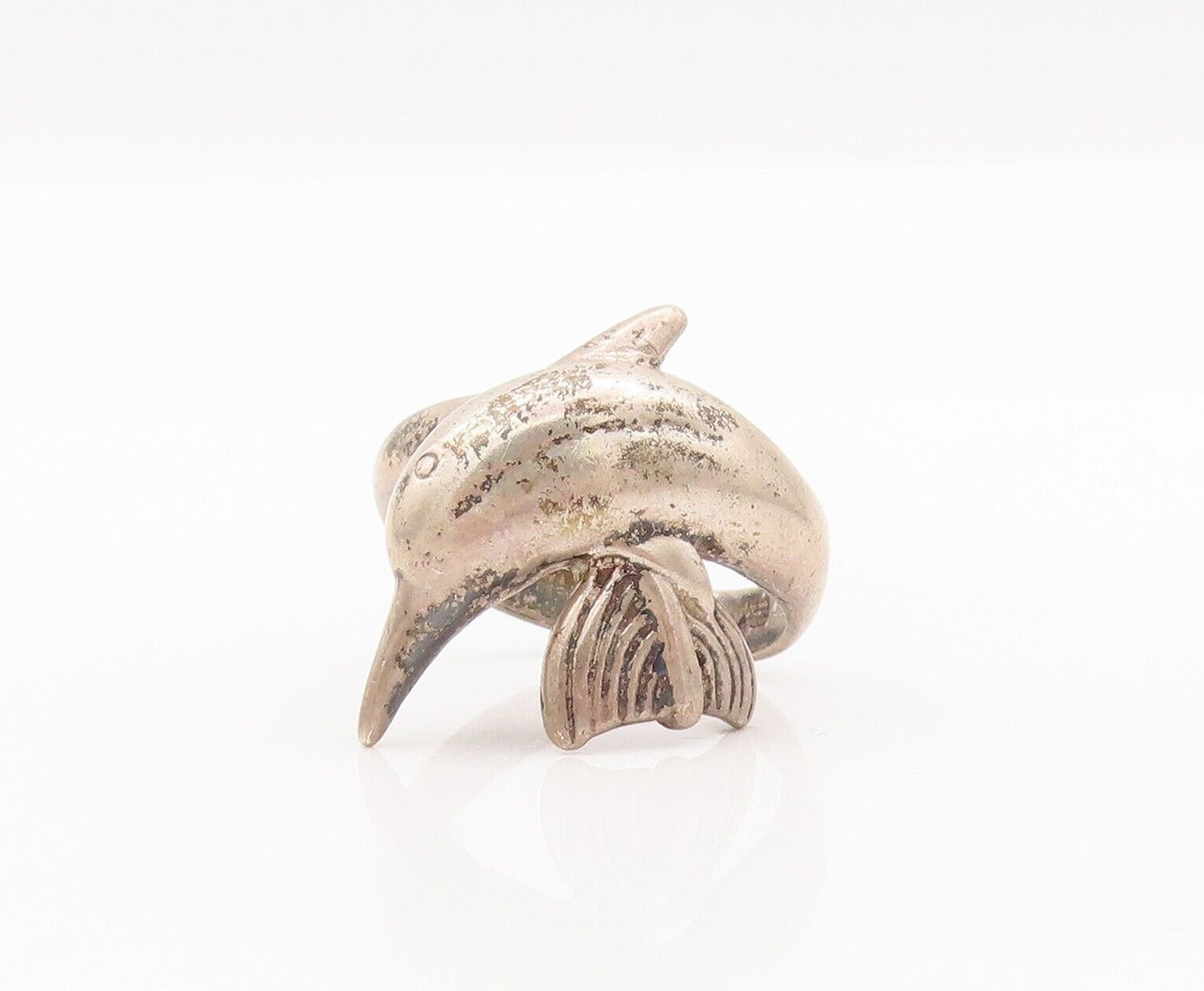 925 Sterling Silver Vintage Ring Solid Carved Diving Delphine  Sz 8  RG28212