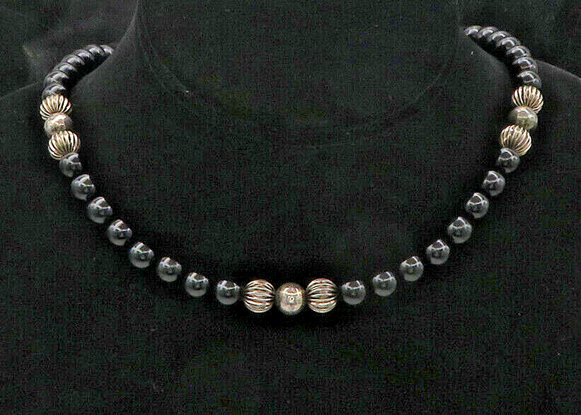 925 Sterling Silver  Vintage Black Onyx Beaded Pattern Chain Necklace  NE2912