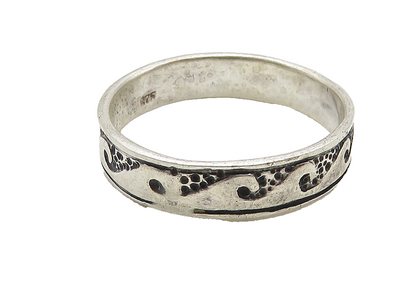 925 Sterling Silver  Vintage Oxidized Ocean Waves Band Ring Sz 7.5  RG10407