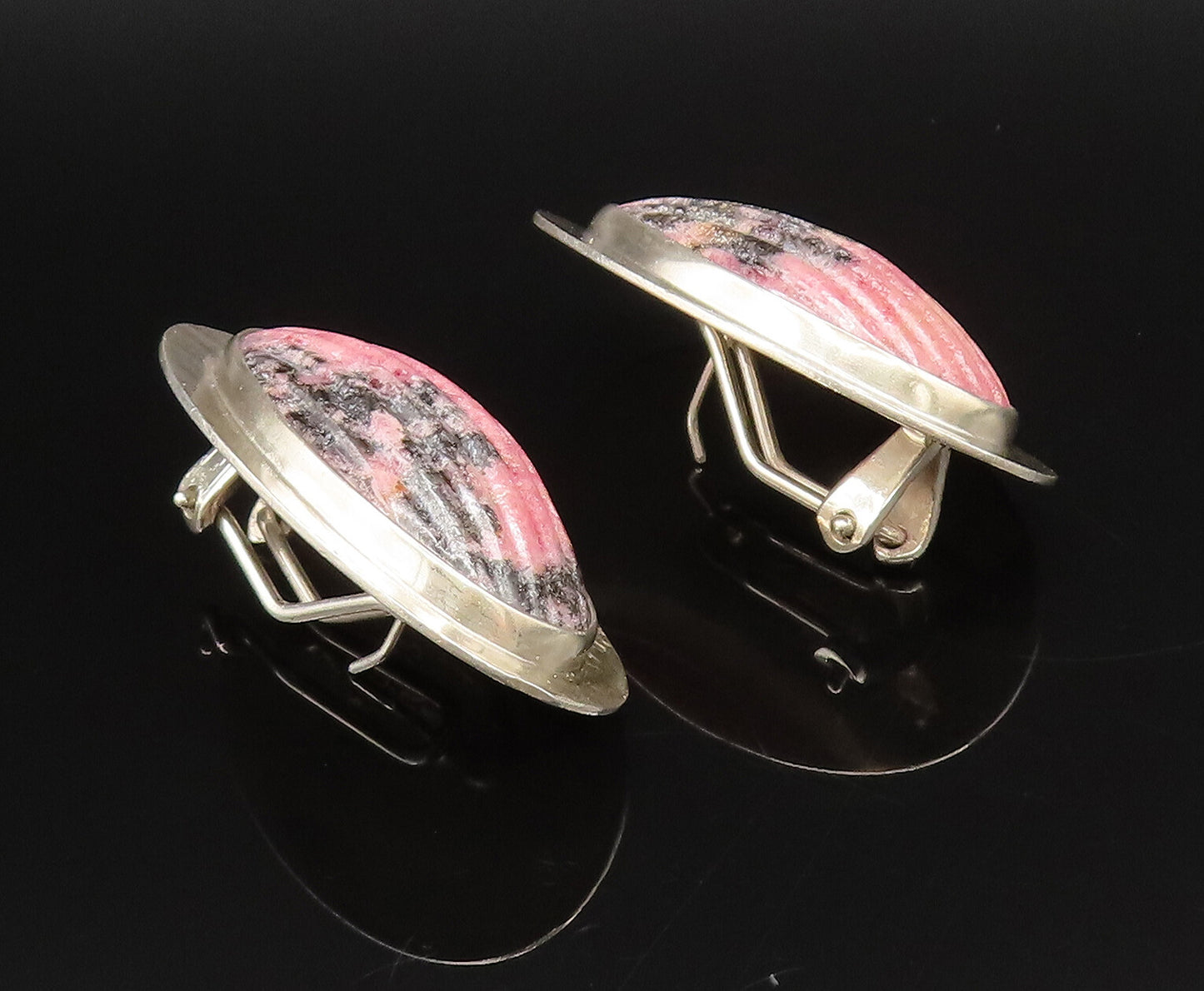 CERRO BLANCO 925 Silver  Vintage Ribbed Rhodonite Hammered Earrings  EG12247