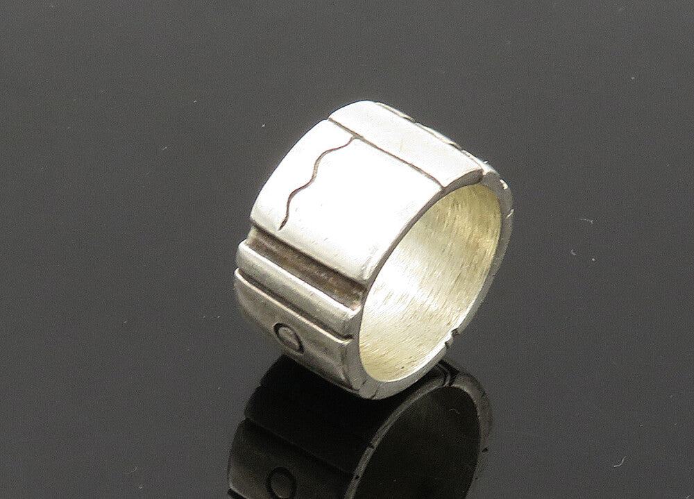 DESIGNER 925 Sterling Silver  Vintage Patterned Band Ring Sz 5.5  RG20888