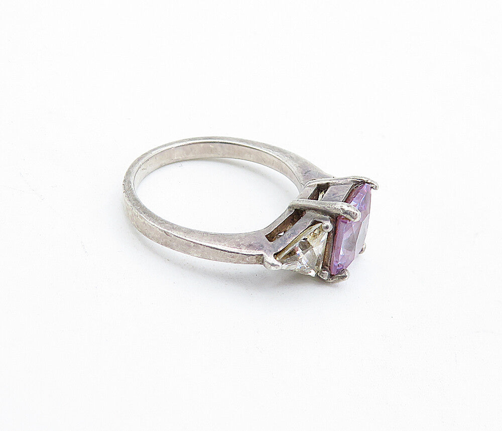 925 Silver  Vintage Cubic Zirconia Solitaire With Accents Ring Sz 5  RG4719