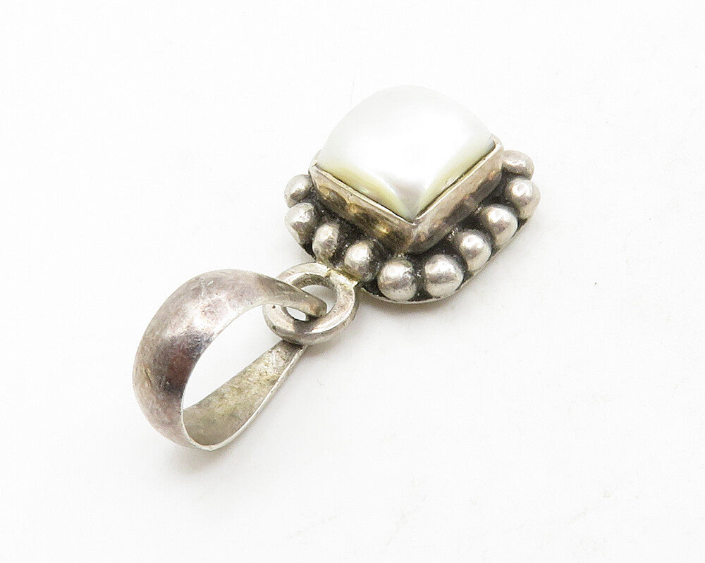 SILPADA 925 Sterling Silver  Vintage Bubble Border Pearl Pendant  PT10589