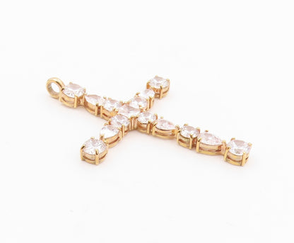 925 Sterling Silver  Vintage Cubic Zirconia Religious Cross Pendant  PT17575