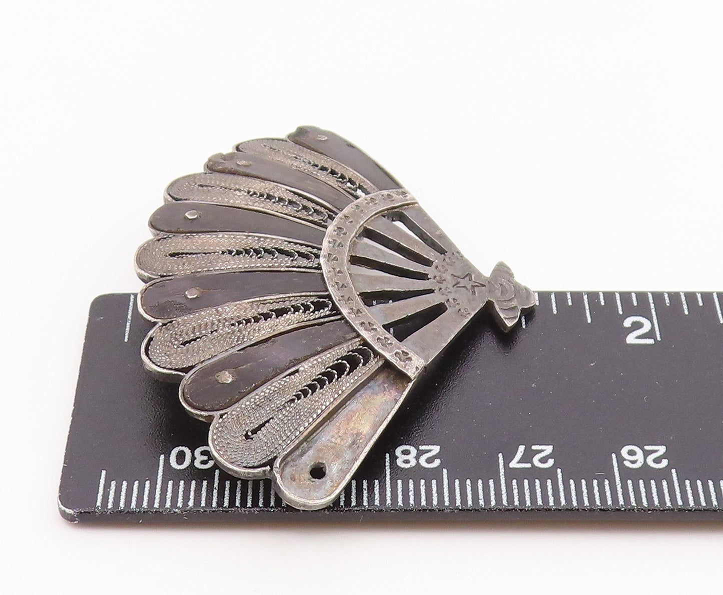 MIDDLE EAST 925 Sterling Silver  Vintage Hand Fan Motif Brooch Pin  BP4910