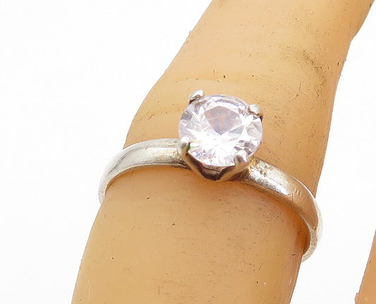 925 Silver  Vintage Cubic Zirconia Minimalist Solitaire Ring Sz 6.5  RG5049
