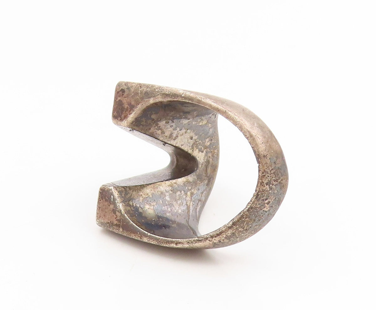 925 Sterling Silver Vintage Ring Modernist Letter V Initial Band Sz 5.5 RG35292