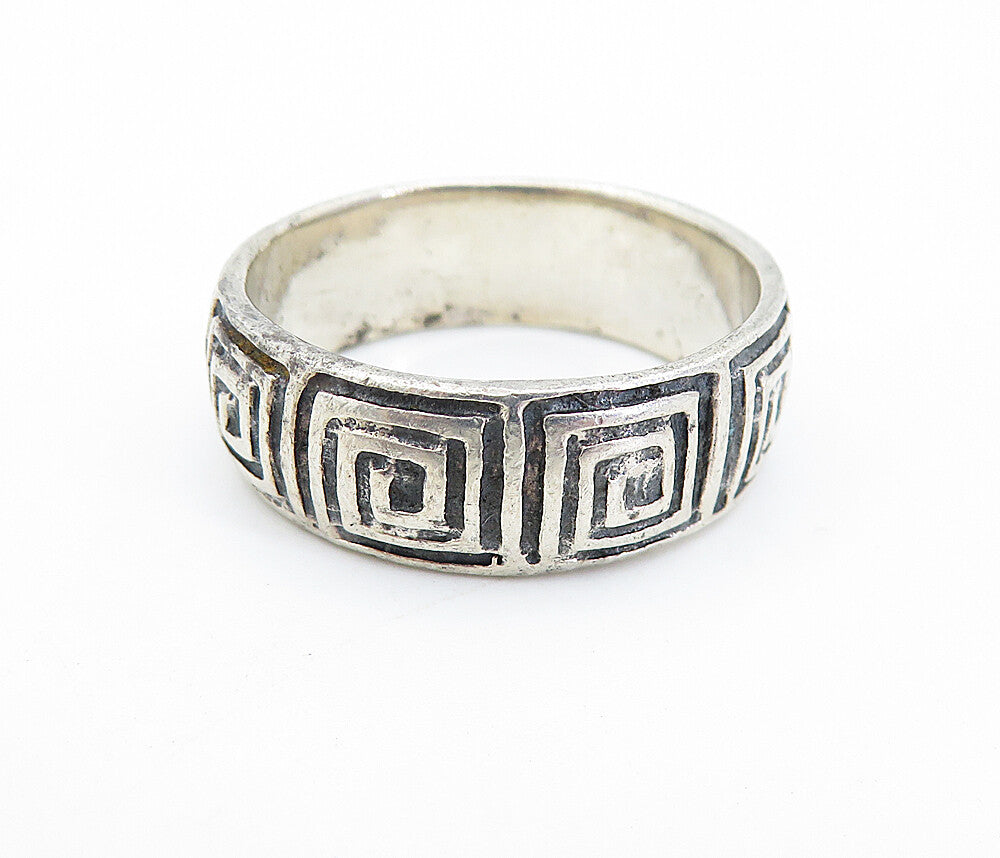 925 Sterling Silver  Vintage Square Spiral Pattern Band Ring Sz 11  RG7066