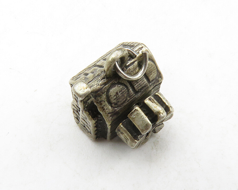 925 Sterling Silver  Vintage Petite Dark Tone House Motif Pendant  PT10238
