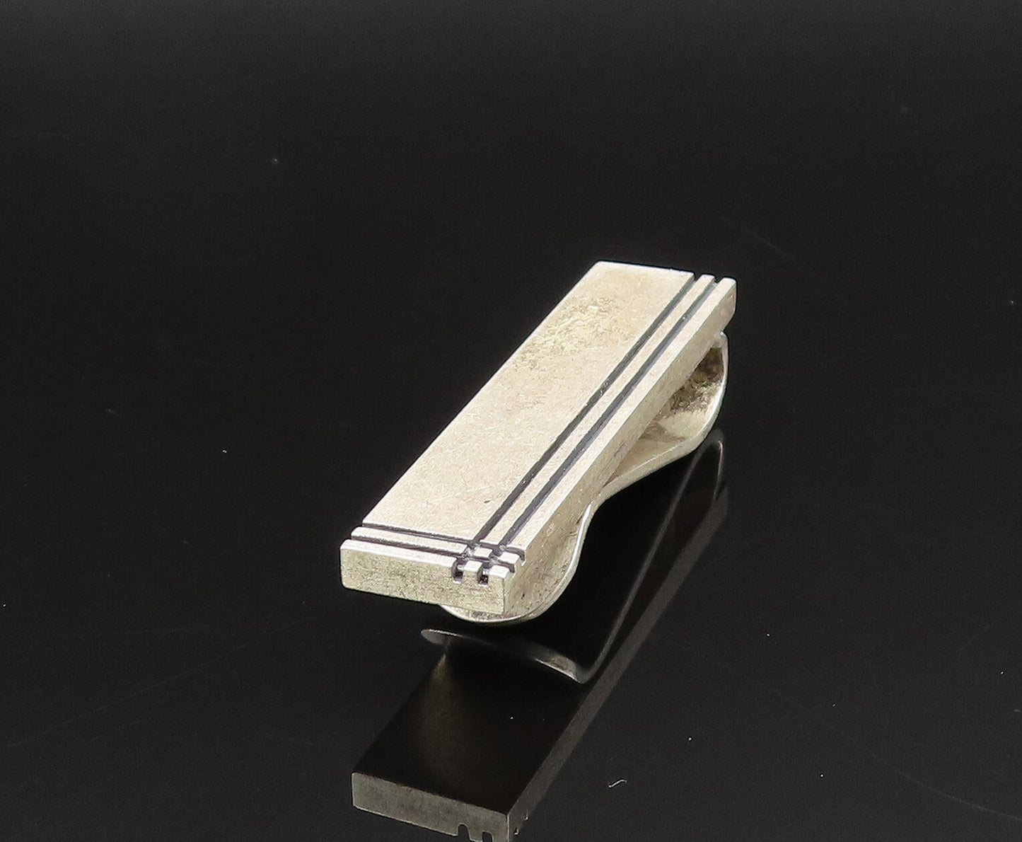 FI 925 Sterling Silver  Vintage Carved Lines Tie Clip  TR3410