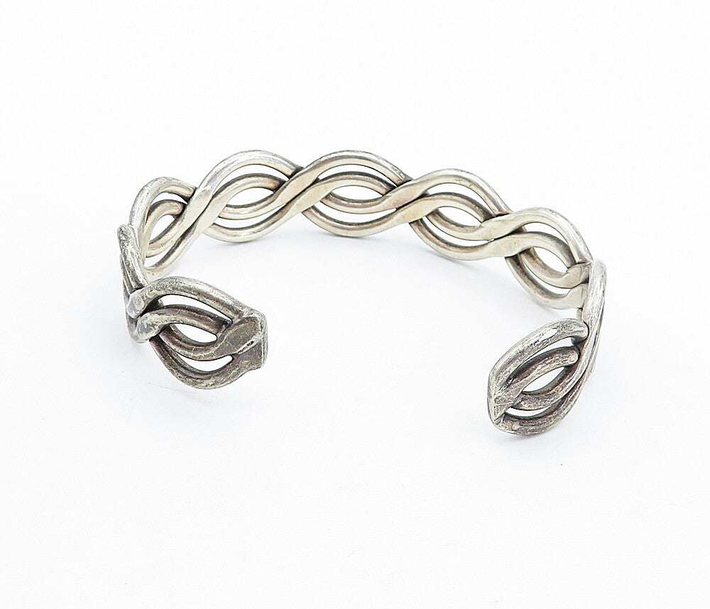 MEXICO 925 Sterling Silver  Vintage Dark Tone Infinity Cuff Bracelet  BT1815
