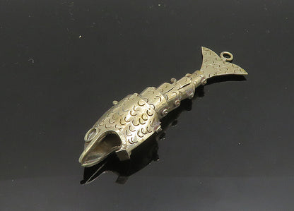 925 Sterling Silver  Vintage Shiny Etched Fish Motif Pendant (MOVES)  PT15811