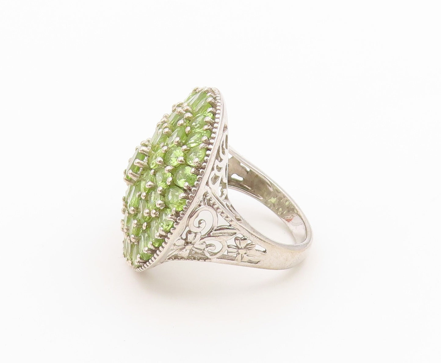 925 Sterling Silver Vintage Ring Elegant Peridot Cluster Band  Sz 11  RG36639