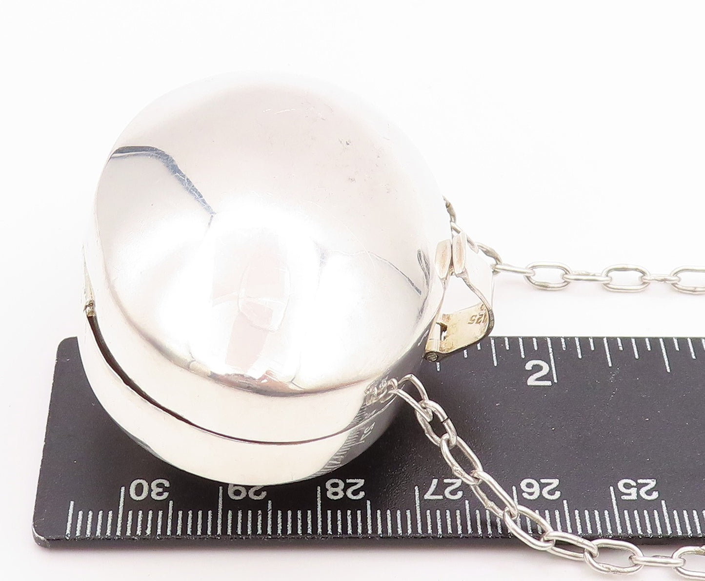 925 Sterling Silver Vintage Necklace MEXICO Oval Large Pill Box OPENS  NE4597