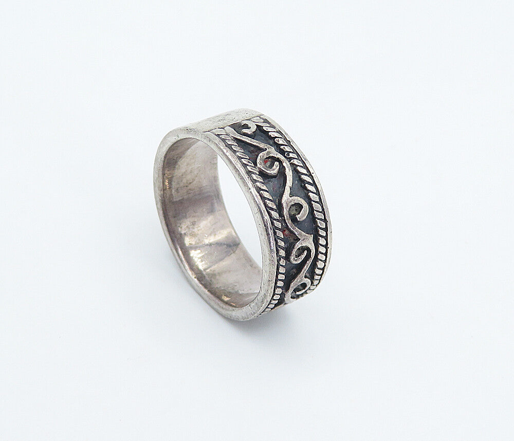 925 Sterling Silver  Vintage Dark Tone Swirl Pattern Band Ring Sz 5.5  RG8269