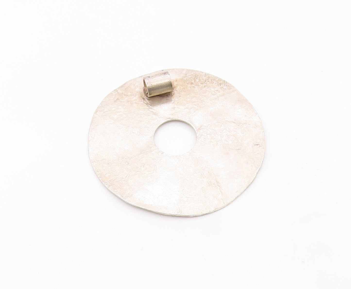 925 Sterling Silver  Vintage Shiny Hammered Striped Wheel Pendant  PT16197