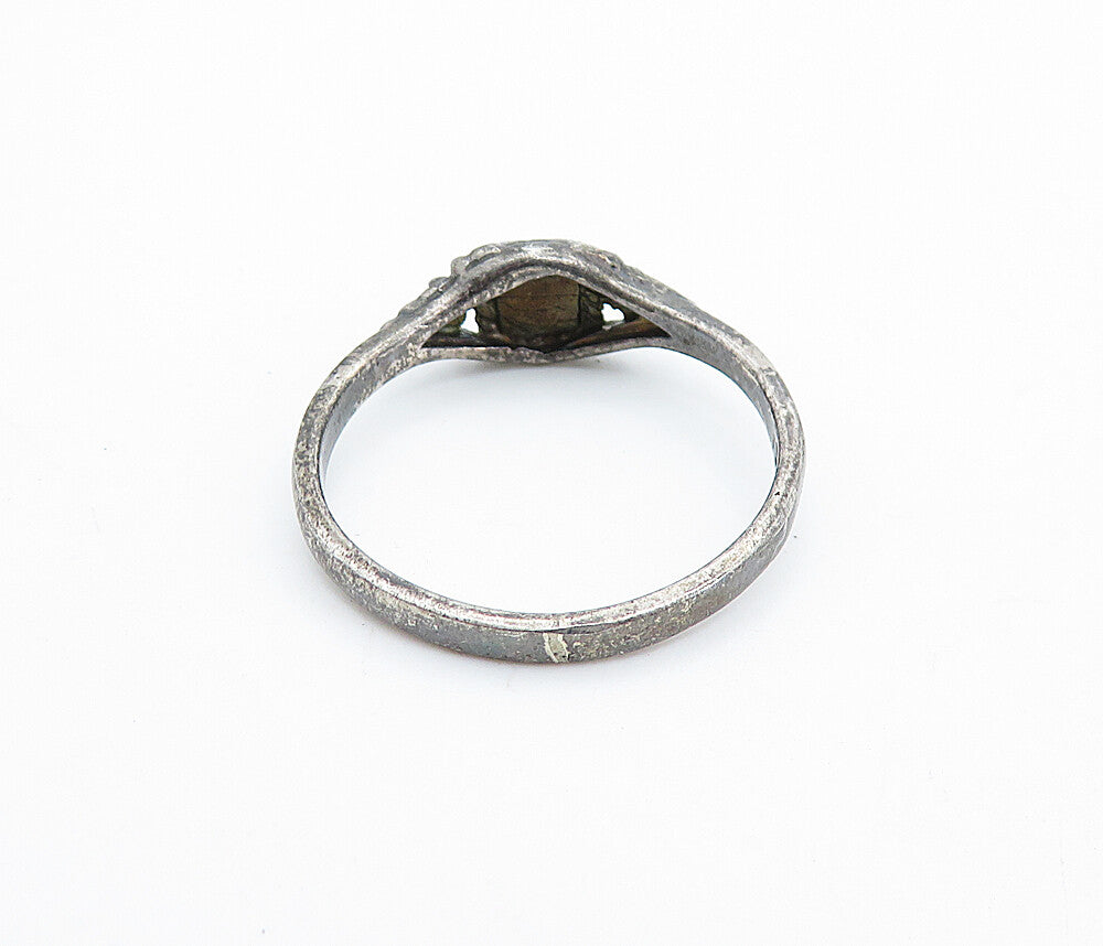925 Sterling Silver  Vintage White Stone Oxidized Band Ring Sz 7.5  RG6615