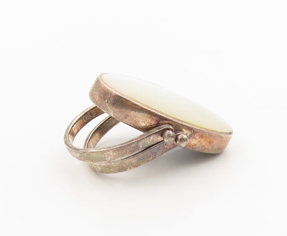 925 Sterling Silver Vintage Ring Oval Mother Of Pearl & Onyx Band  Sz 6  RG36264