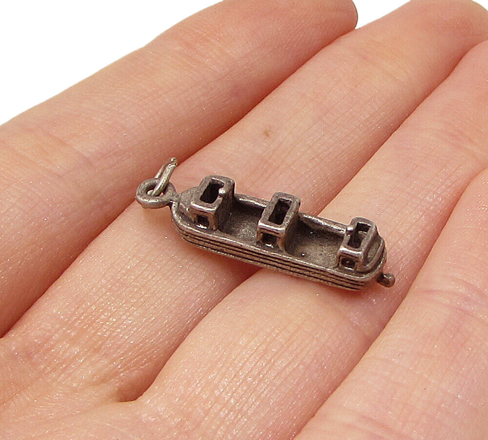 925 Sterling Silver  Vintage Industrial Boat Charm Pendant  PT2230