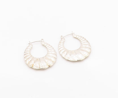 925 Sterling Silver Vintage Earrings Modernist Etched Croissant Hoops  EG14409