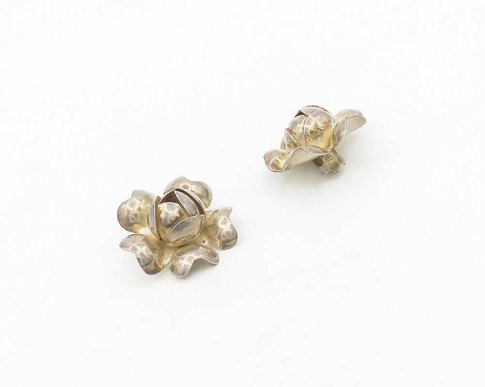 925 Sterling Silver  Vintage Shiny Floral Motif Non Pierce Earrings  EG9382