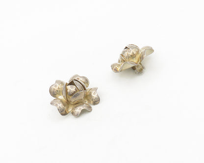 925 Sterling Silver  Vintage Shiny Floral Motif Non Pierce Earrings  EG9382