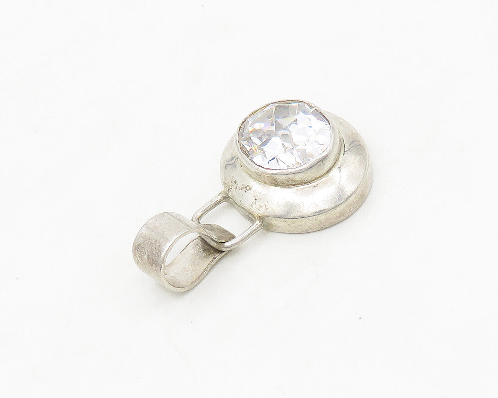 925 Sterling Silver  Vintage Faceted Cubic Zirconia Oval Pendant  PT14056