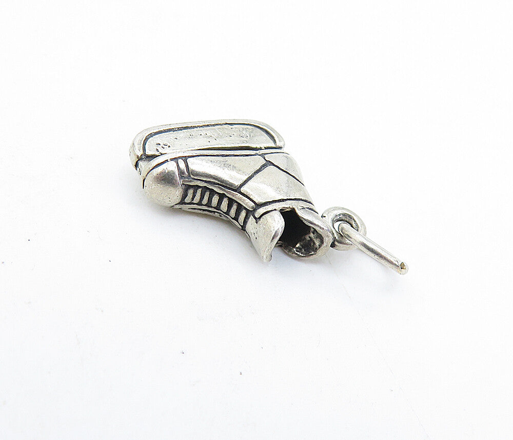 925 Sterling Silver  Vintage Petite Dark Tone Ice Skate Motif Pendant  PT4356