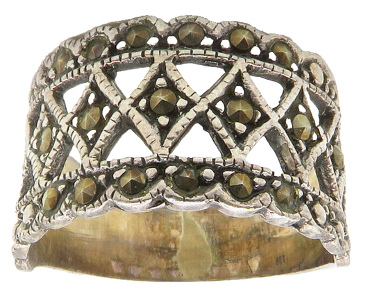 925 Sterling Silver  Vintage Marcasite Wavy Trim Band Ring Sz 6.5  RG13944