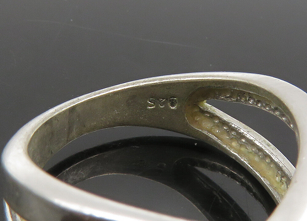 925 Sterling Silver  Vintage Shiny Topaz Crossed Band Ring Sz 6.5  RG23504