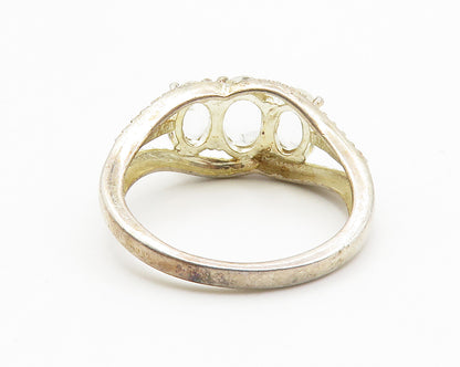 925 Sterling Silver  Vintage Prong Set Topaz 3 Stone Band Ring Sz 7  RG14164