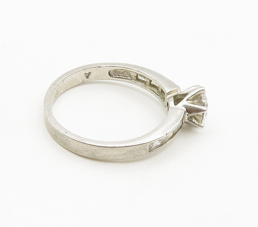 925 Sterling Silver  Cubic Zirconia Solitaire With Accents Ring Sz 10  RG15570