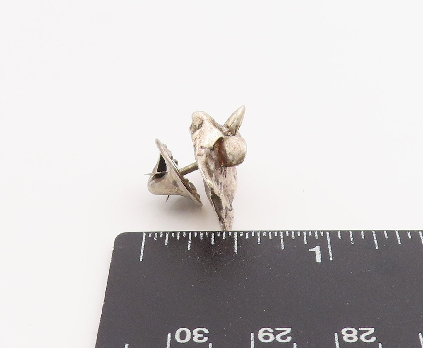 925 Sterling Silver Vintage Pin Etched Bull Head Sculpture Design Charm  TR4045