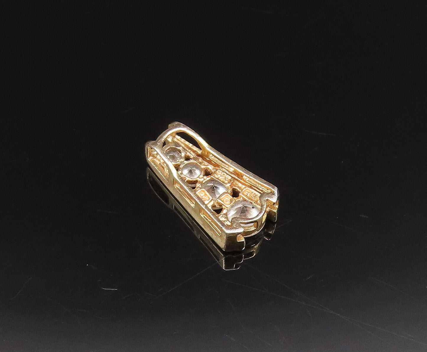 925 Sterling Silver  Vintage Gold Plated Graduated Round Topaz Pendant PT21377