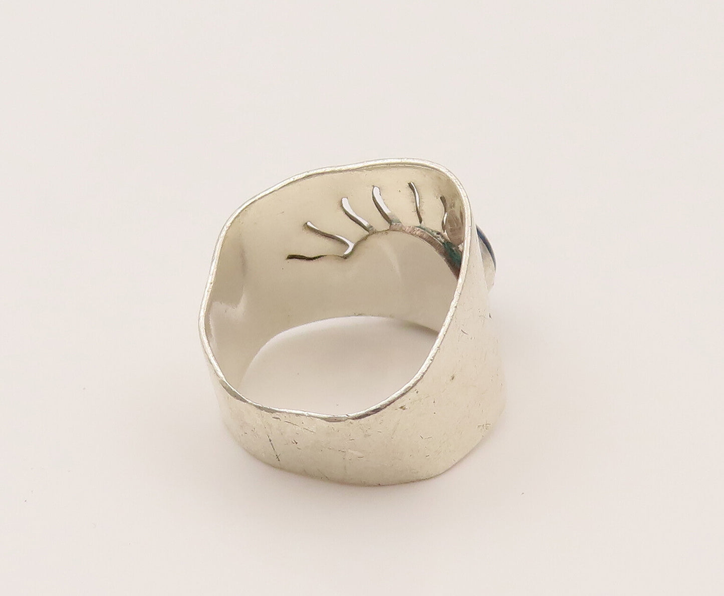 925 Silver  Vintage Sodalite Eye & Eyelashes Cutout Ring Sz 6.5  RG26377
