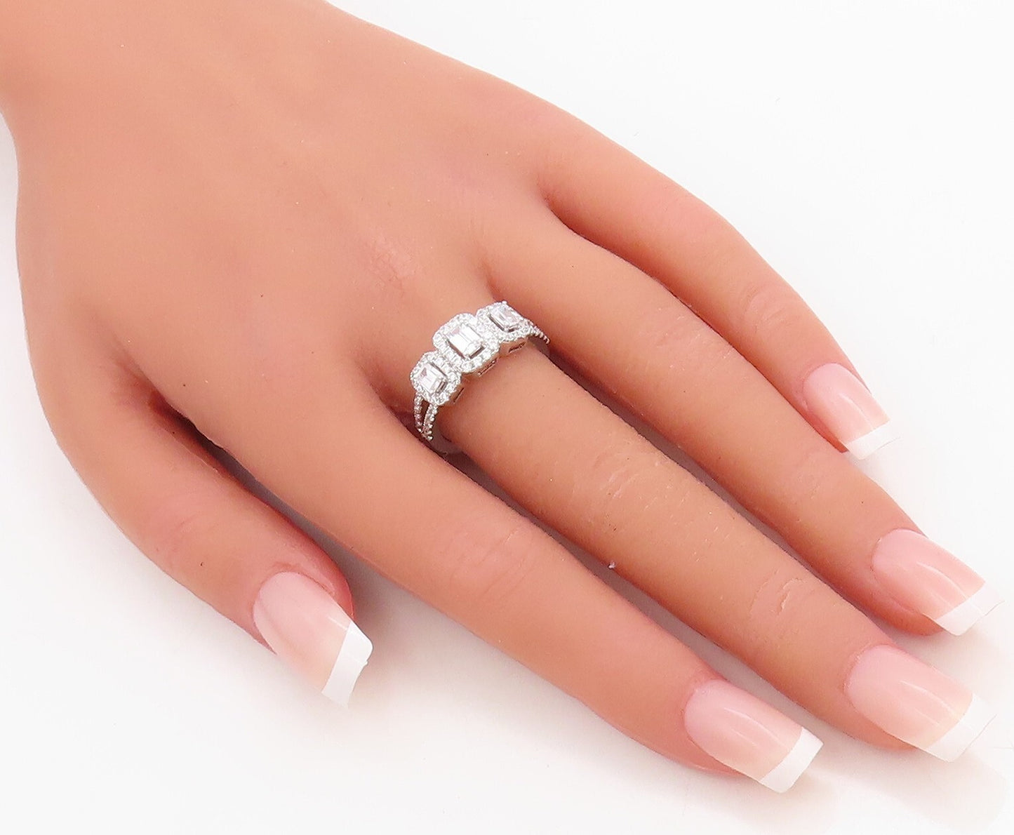 925 Sterling Silver Vintage Ring Rectangle Cut Halo CZ Band  Sz 7  RG30738