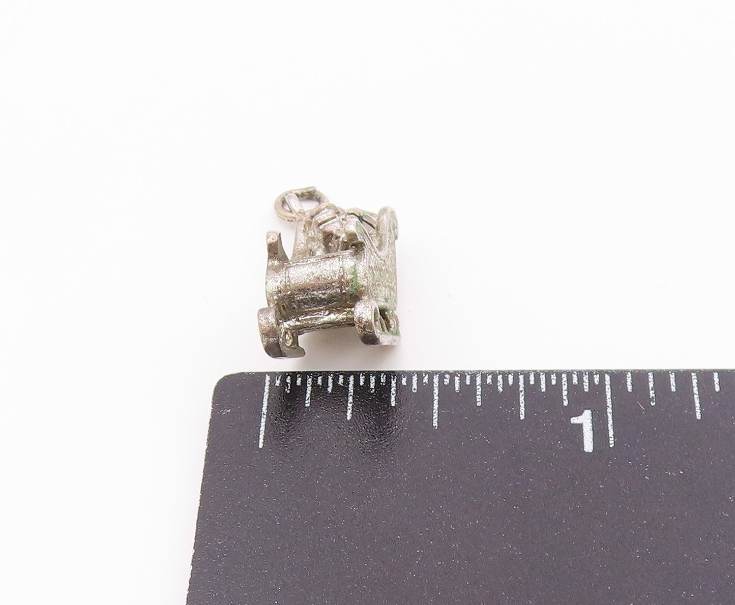 925 Sterling Silver  Vintage Oxidized Santa's Christmas Sleigh Pendant  PT6263
