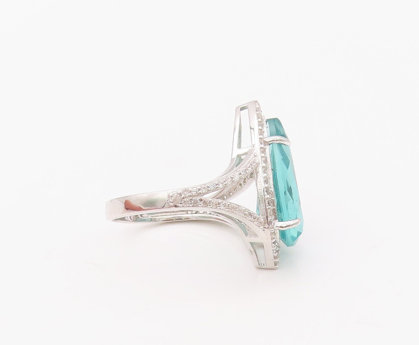 925 Sterling Silver Vintage Ring Drop Cut Sea Blue & White CZ  Sz 7  RG30649