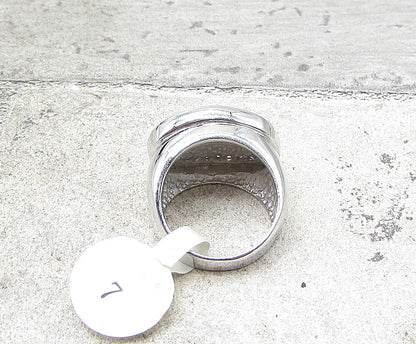 925 Sterling Silver  White Cubic Zirconia Hammered Thick Band Ring Sz 7  RG1969