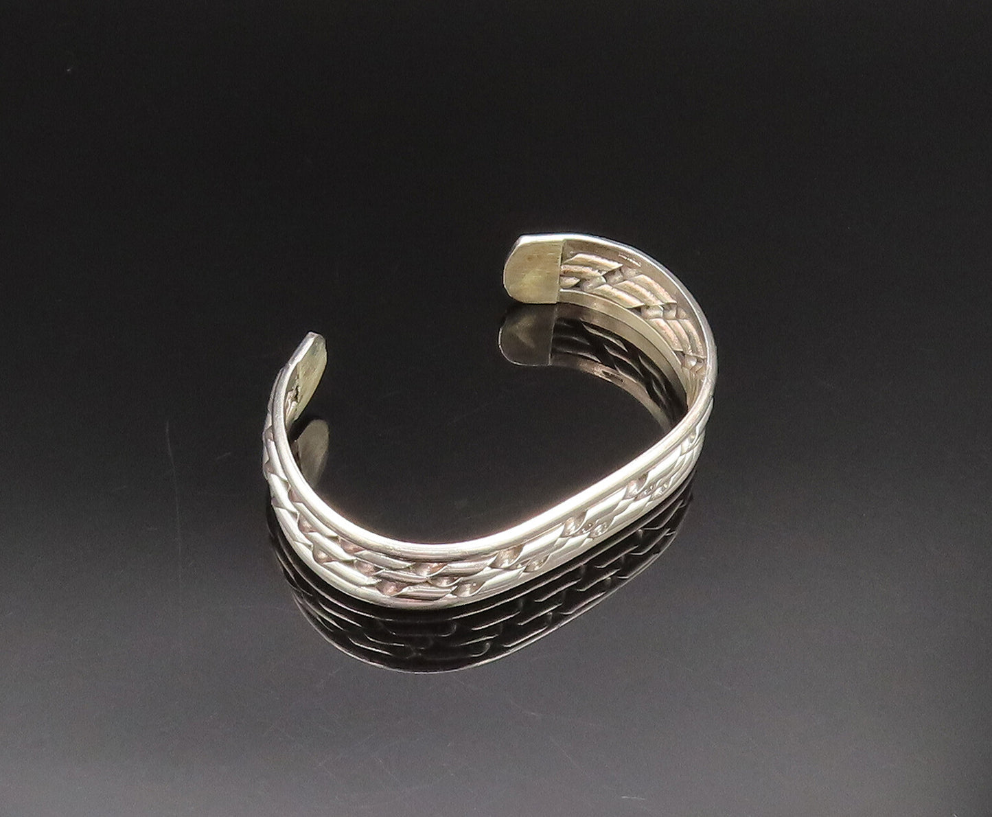 925 Sterling Silver  Vintage Twisted Three Row Cuff Bracelet  BT9484