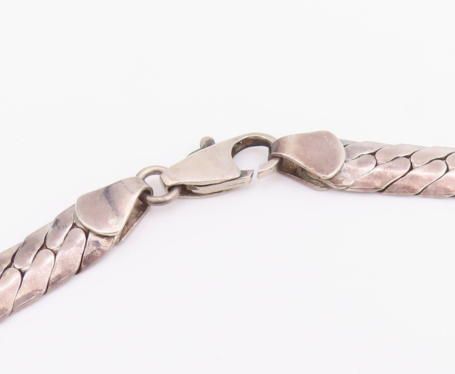 925 Sterling Silver Vintage Necklace Modernist Dolphin Motif Choker  NE4790
