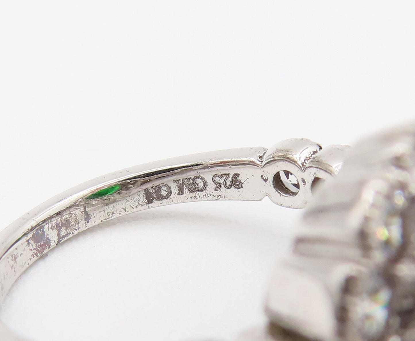 925 Silver  Vintage Emerald & Cubic Zirconia Flower Ring Sz 5.25  RG26129